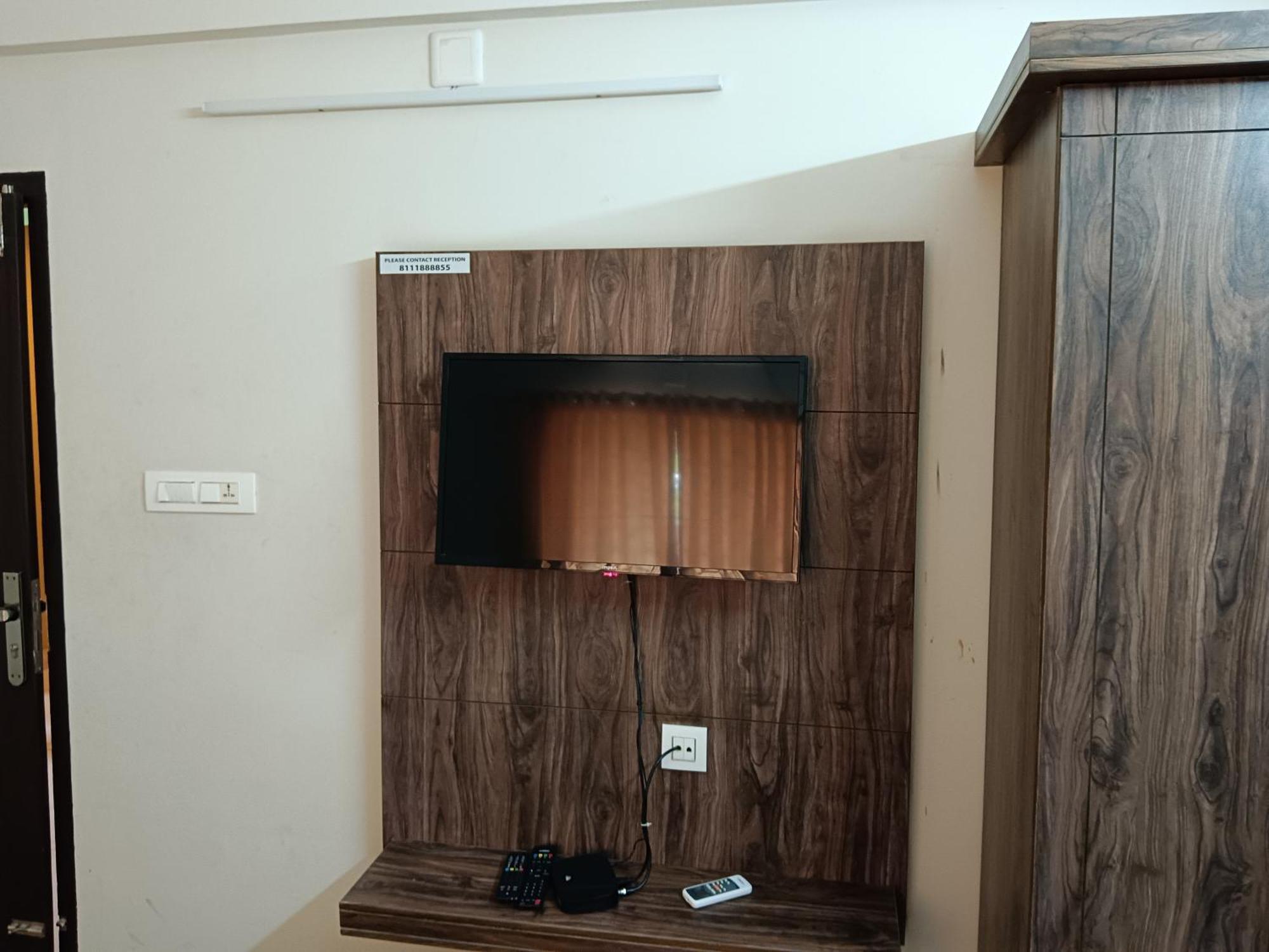 Oryx Homes Kochi Room photo